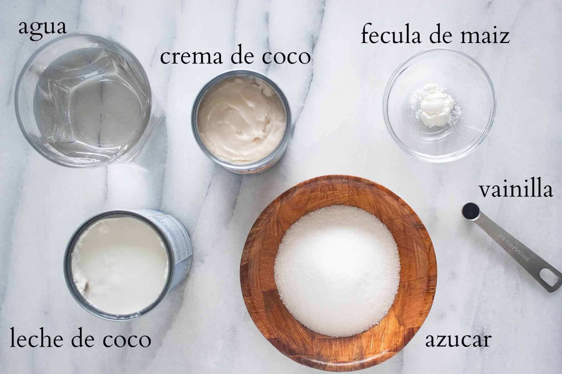 ingredientes necesarios para hacer un helado de coco.