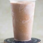 limber de nutella on top of 4 cup coasters.