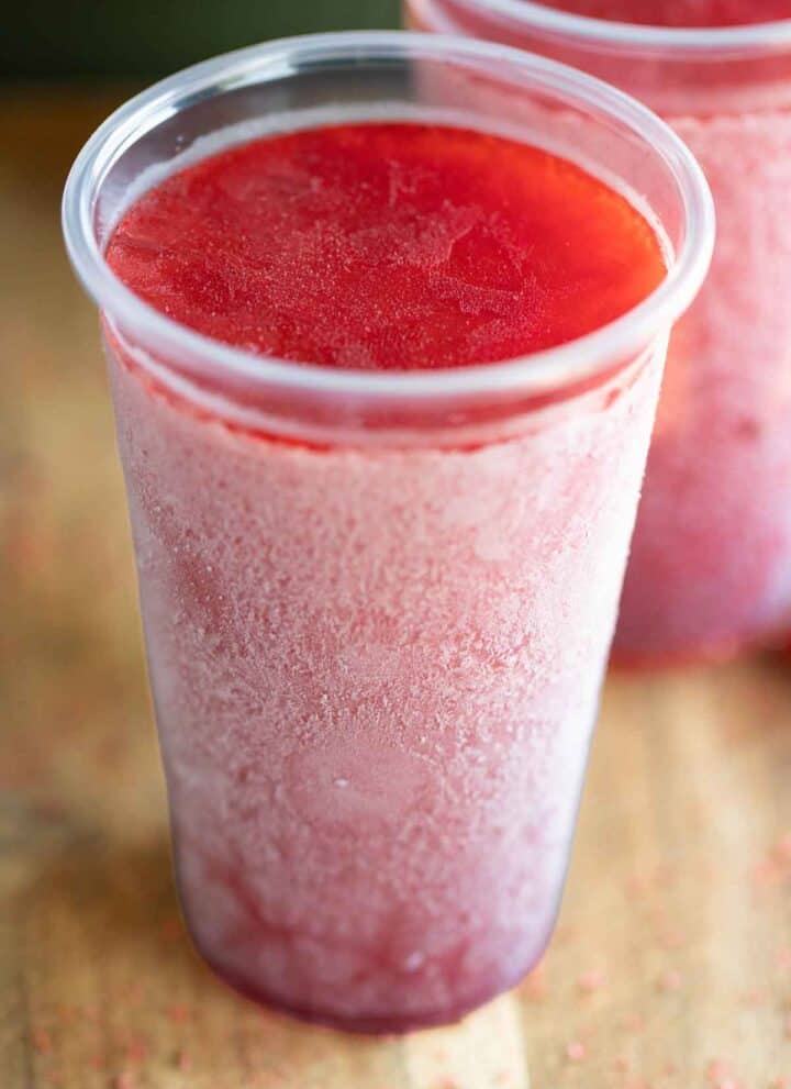 2 cups of a strawberry flavor limber.